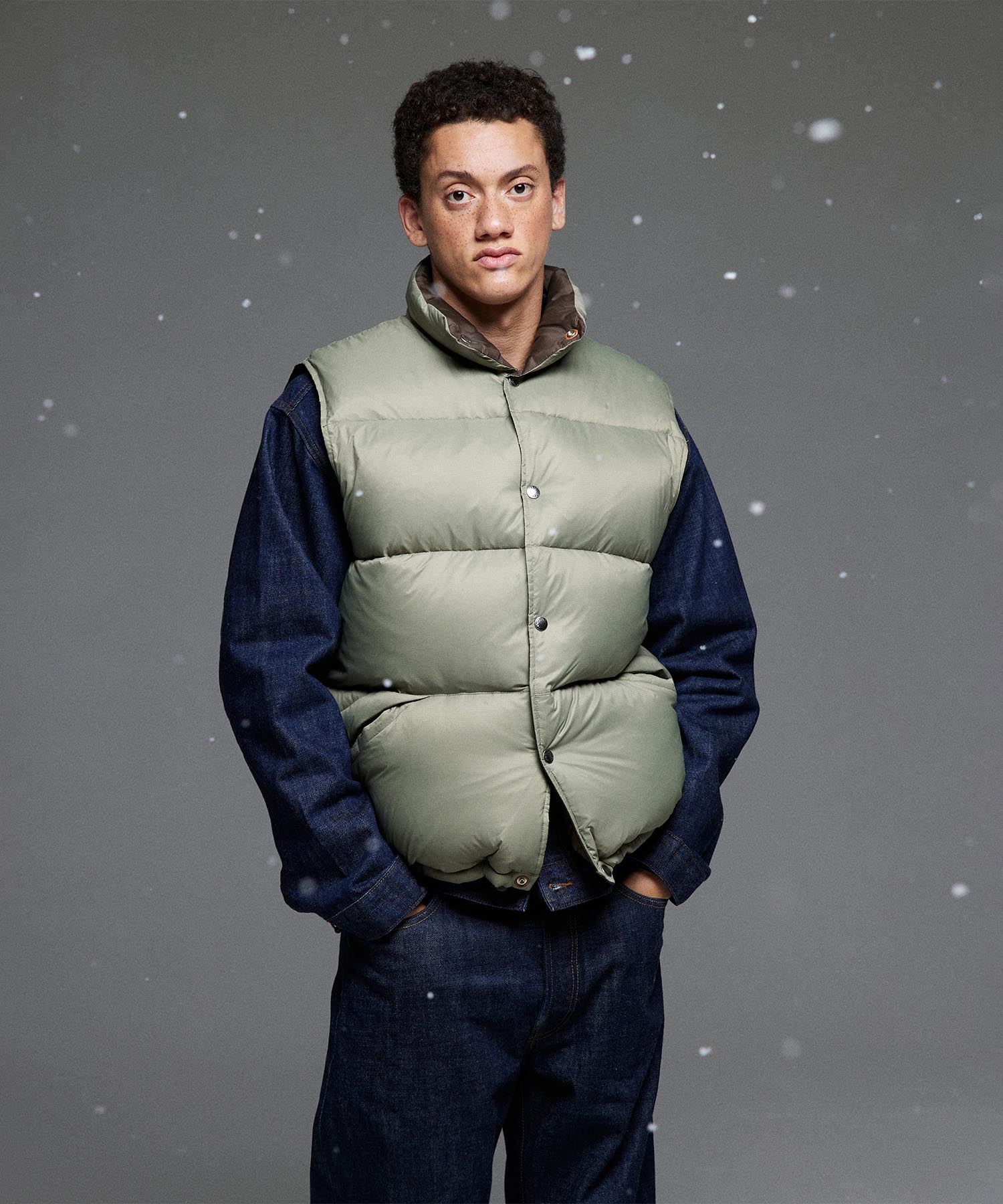PACKABLE DOUBLE-SIDED DOWN VEST_OLIVE/BROWN